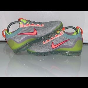 Womens Nike Vapormax Flyknit 2021